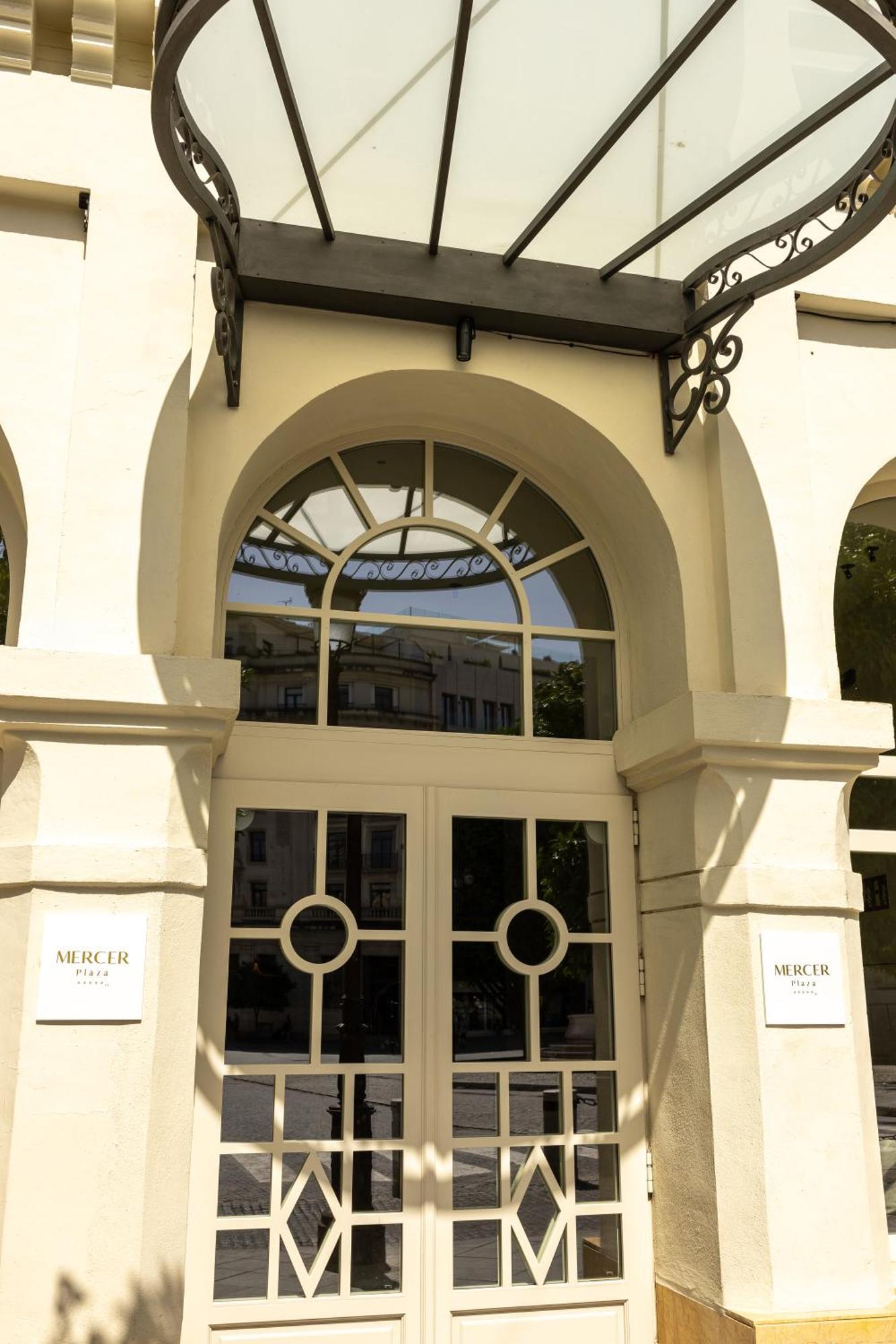 Mercer Plaza Sevilla 5 Gl Sevilha Exterior foto